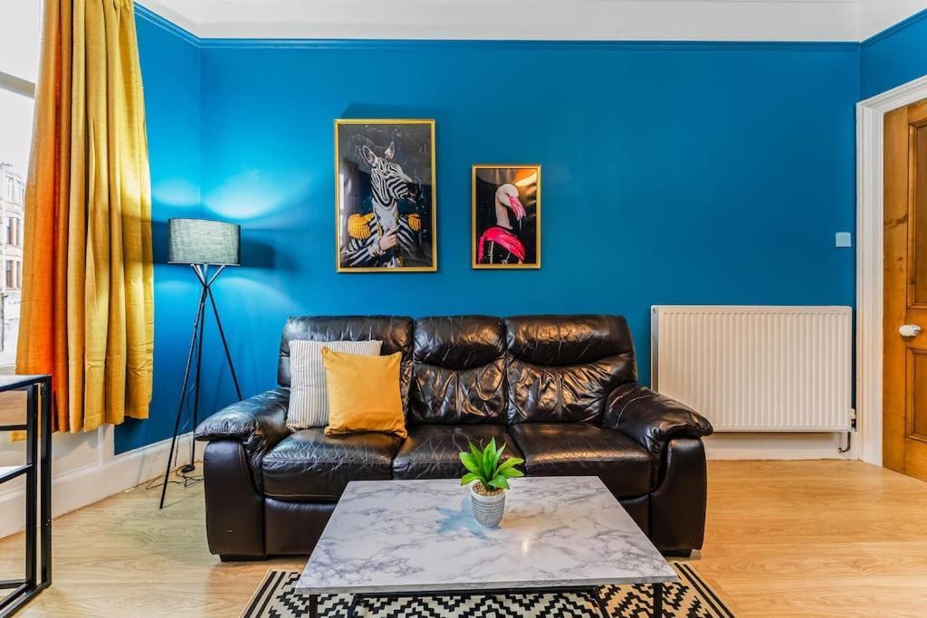 Traditional 1-Bed Flat In Southside Glasgow Eksteriør billede